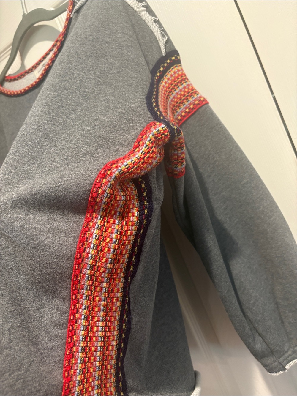 NATURAL LIFE Grey Crewneck Sweater with Red & Orange Trim - Size Small - Picture 6 of 9